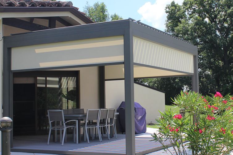 12h30 – Déjeuner en terrasse