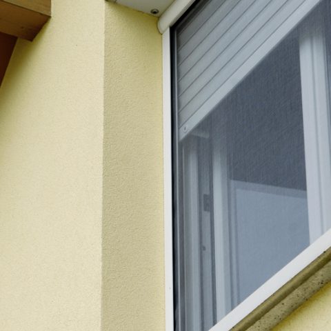 Moustiquaire enroulable